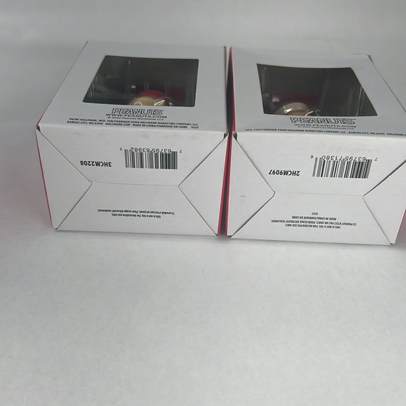 Hallmark Ornament Lot of 2 Peanuts Charlie Brown With Tree - Picture 6 of 8